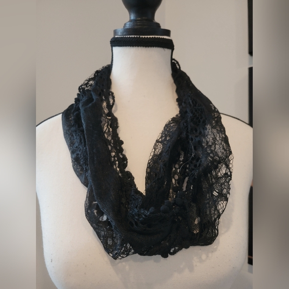 3/$30 Vintage Black Lace Scarf - Picture 2 of 7